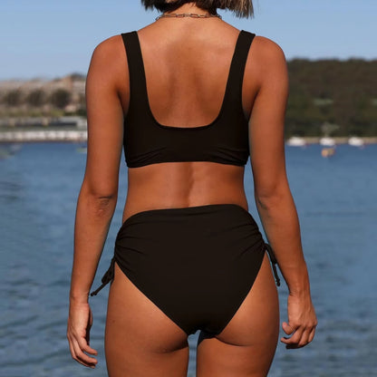 Högmidjad Bikini för Dam – Tvådelad Bikini med Korsad Design och Justerbar Passform