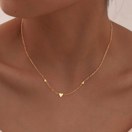 Elegant Mini Hjärta Halsband | Stilrent Rostfritt Stål Smycke Dam