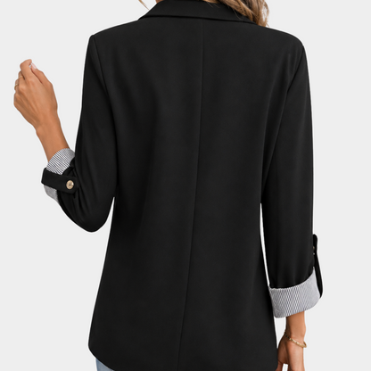 Elegant Kavaj Dam | Svart Slim Fit Blazer med Rullade Ärmar | Stilig Design för Vardag och Fest