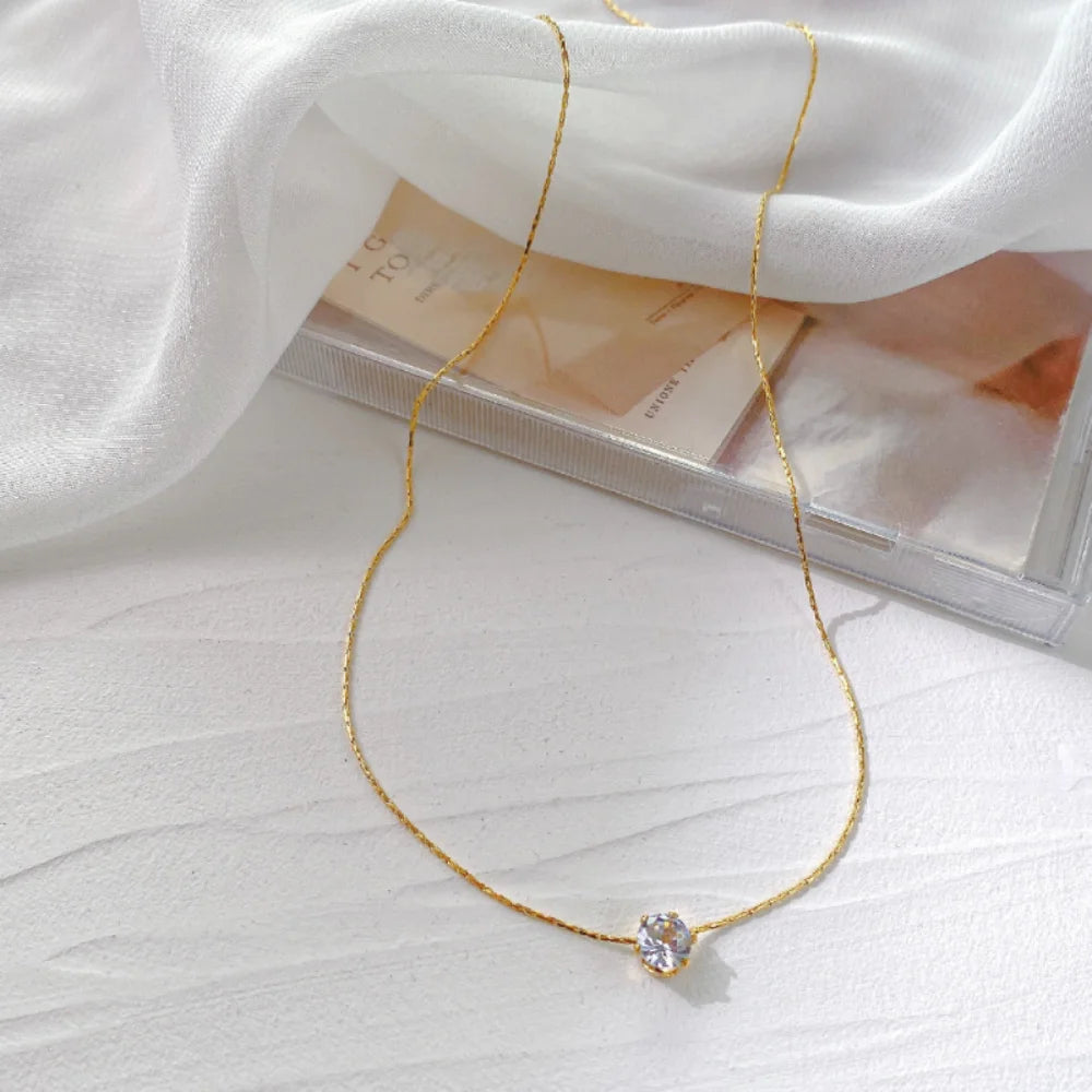 Minimalistiska Guldpläterad Halsband | Elegant Rund Design med Zirkon Dam