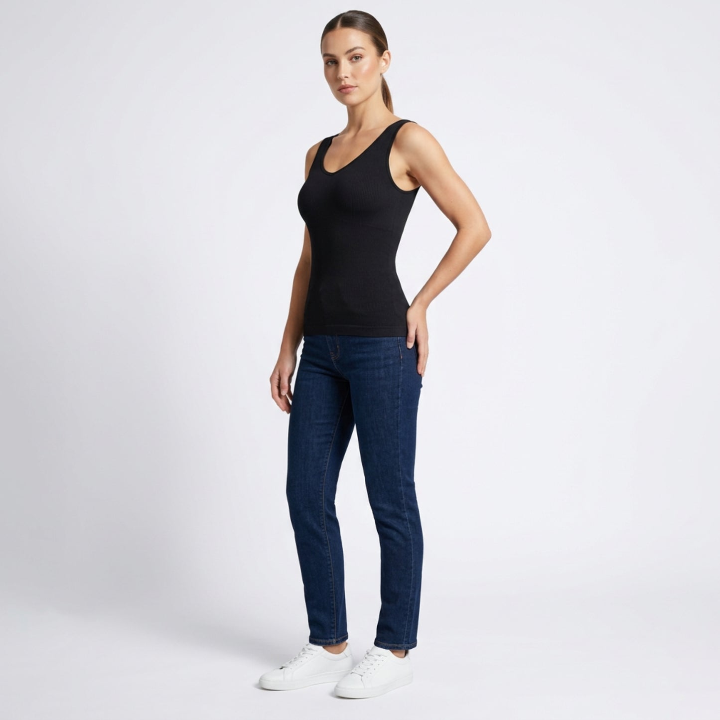 Shapewear Linne Dam – Tummy Control & Slimmande Effekt – Sömlös Body Shaper Topp (S–XXXL)