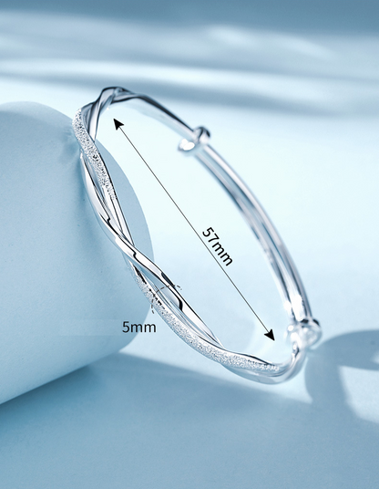Elegant Minimalistiskt Armband i Sterlingsilver – Justerbart & Lätt Unisexarmband