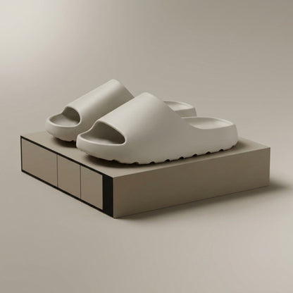 Cloud Slides Tofflor – Extra Mjuka & Stötdämpande Sandaler – Unisex EVA Slides